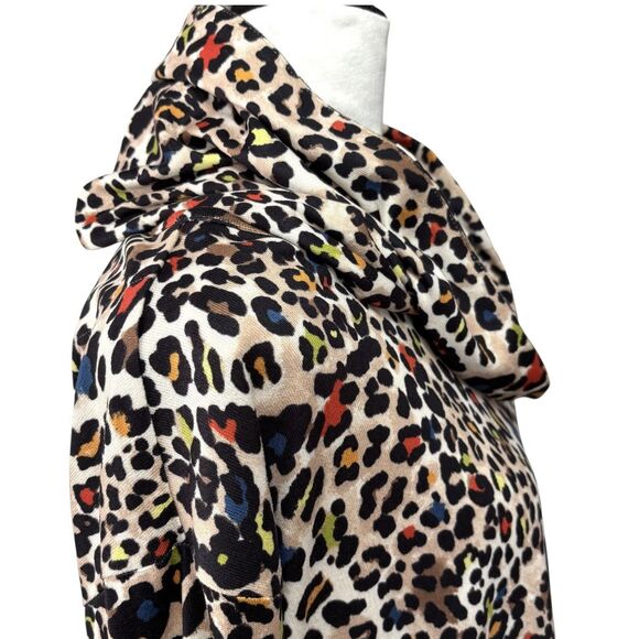a La Carte Animal Print Top Front Seams Optional Cowl Neck Attachment - Picture 6 of 11